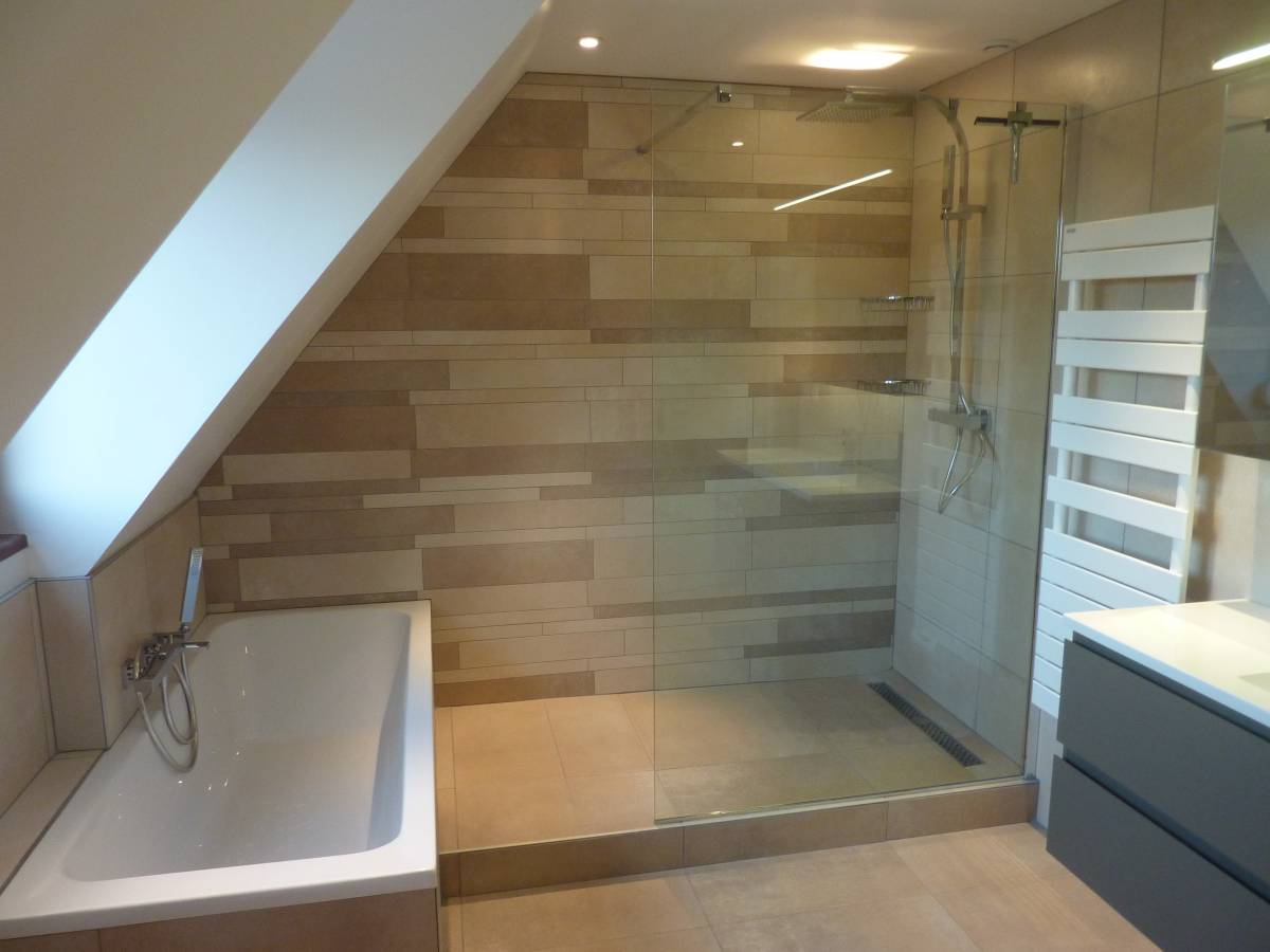 Transformation d&#8217;une chambre en salle de bain. Wittelsheim